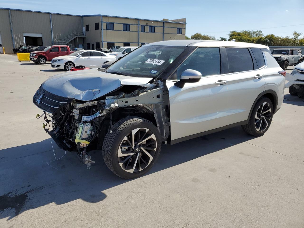 2023 MITSUBISHI OUTLANDER SE VIN:JA4J3UA80PZ051747