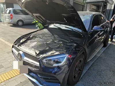 2020 Mercedes-Benz GLC 300 NONE VIN: