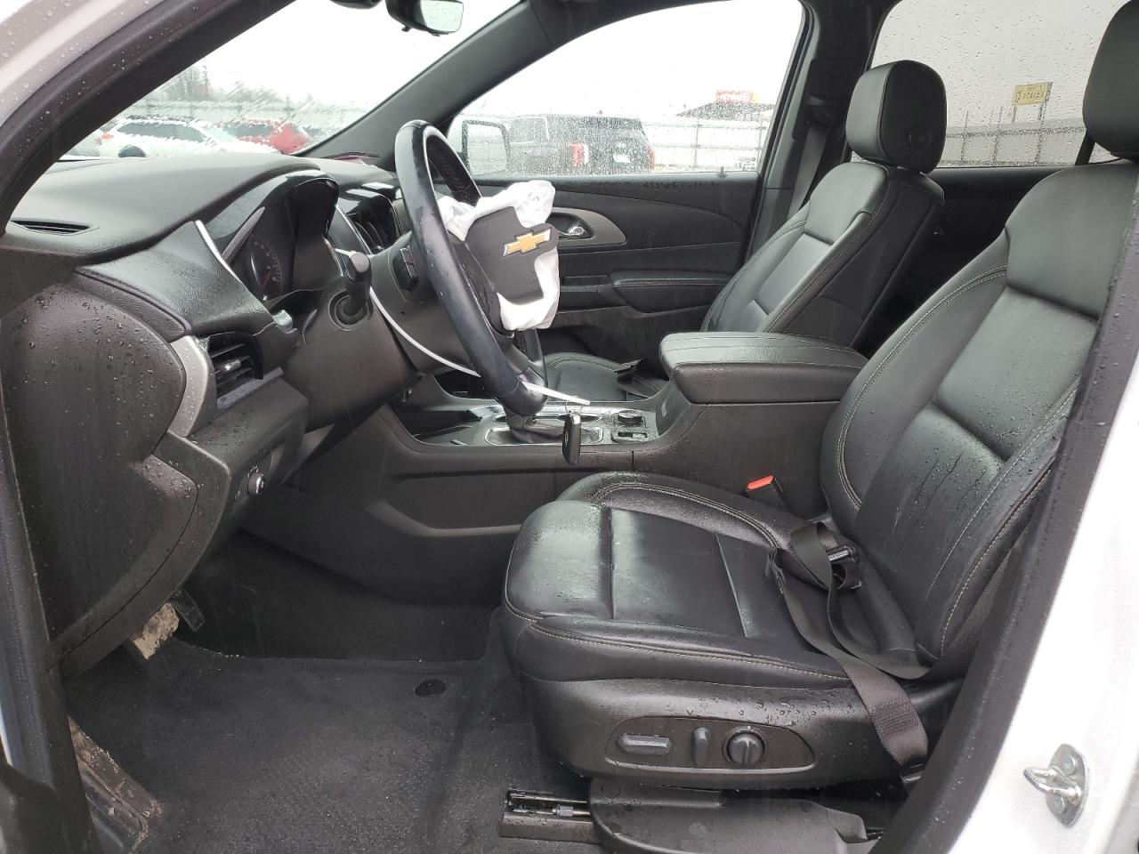 2023 CHEVROLET TRAVERSE LT VIN:1GNEVHKW3PJ252702