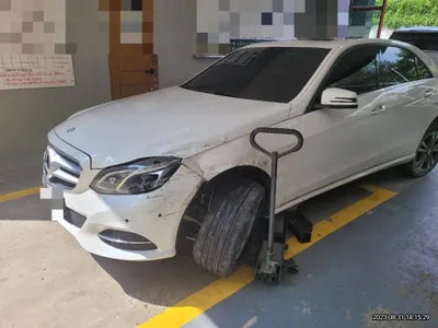 2014 Mercedes-Benz E 220 VIN: