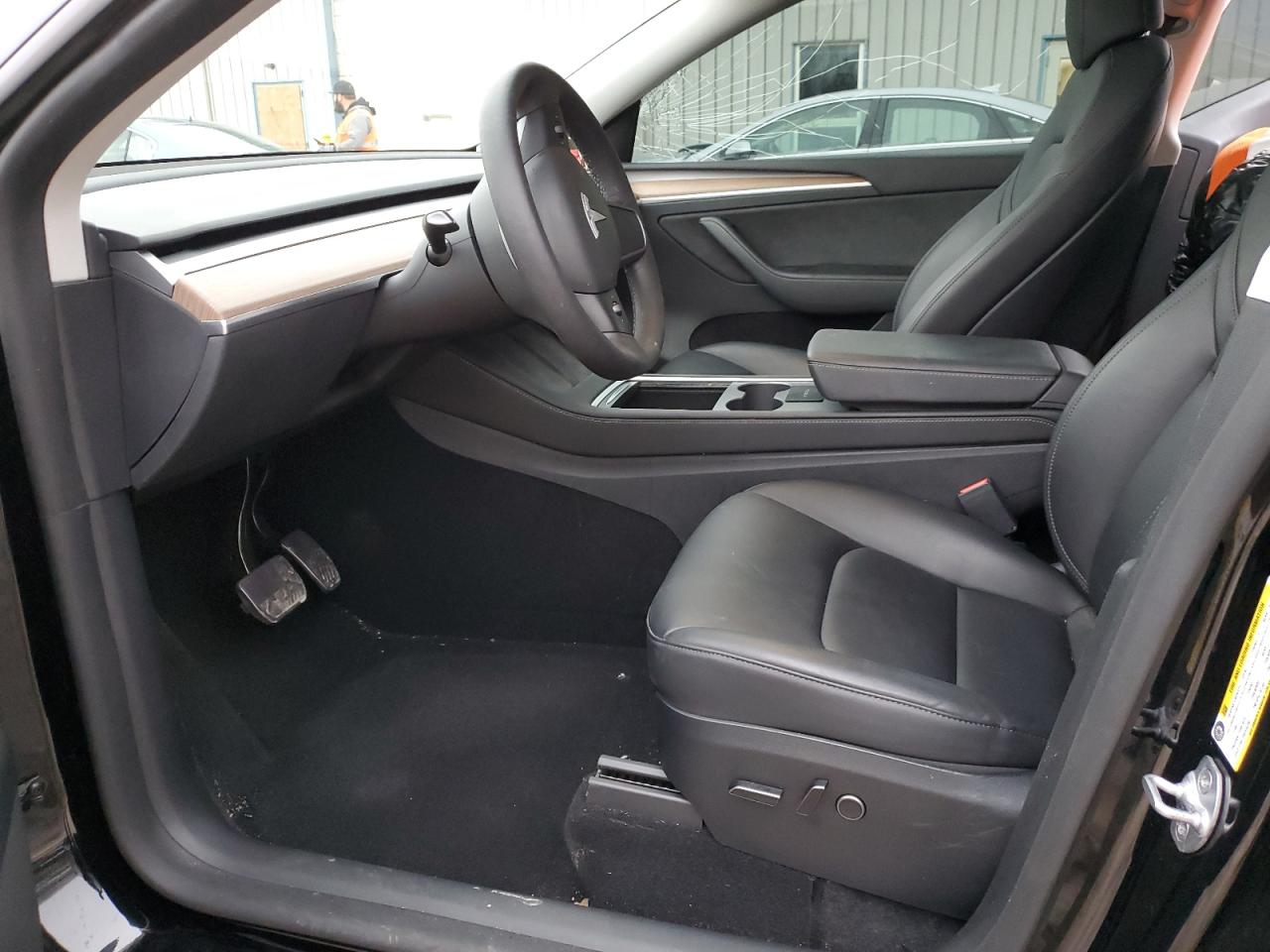 2023 TESLA MODEL Y  VIN:7SAYGAEE7PF786600