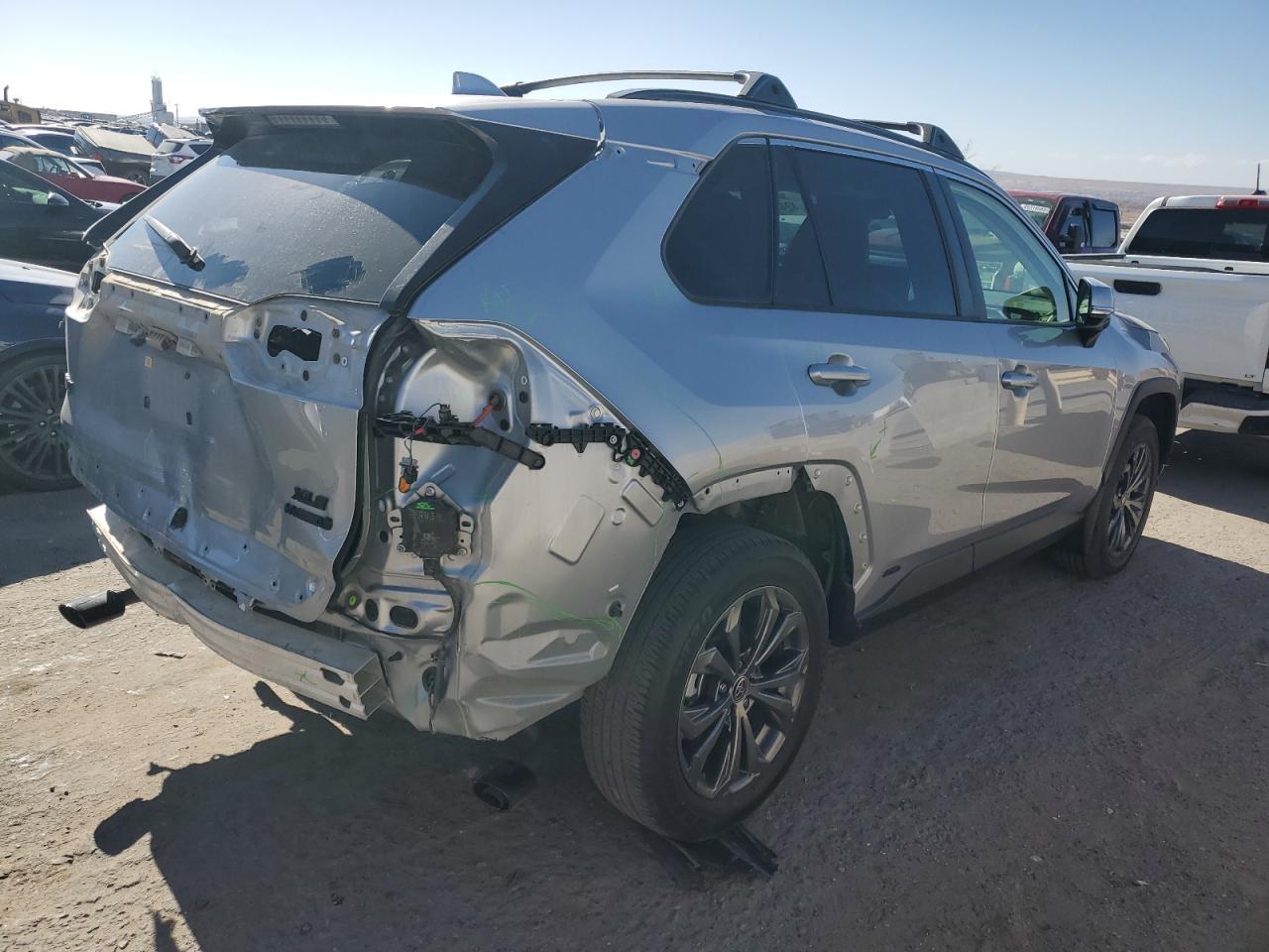 2023 TOYOTA RAV4 XLE PREMIUM VIN:JTMB6RFV8PD097918