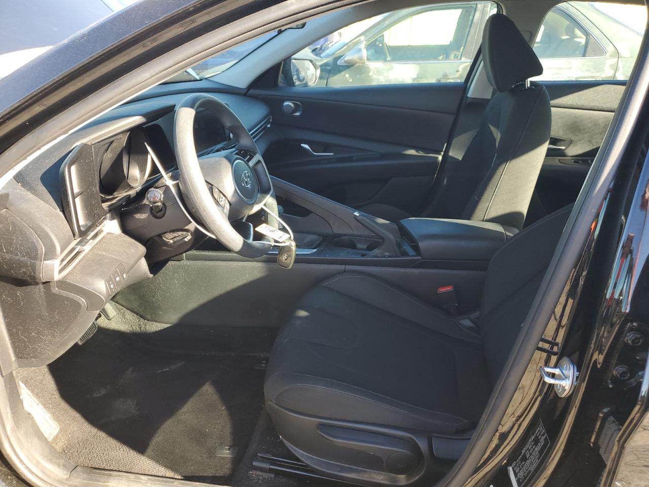 2023 HYUNDAI ELANTRA SEL VIN:5NPLM4AG1PH115823