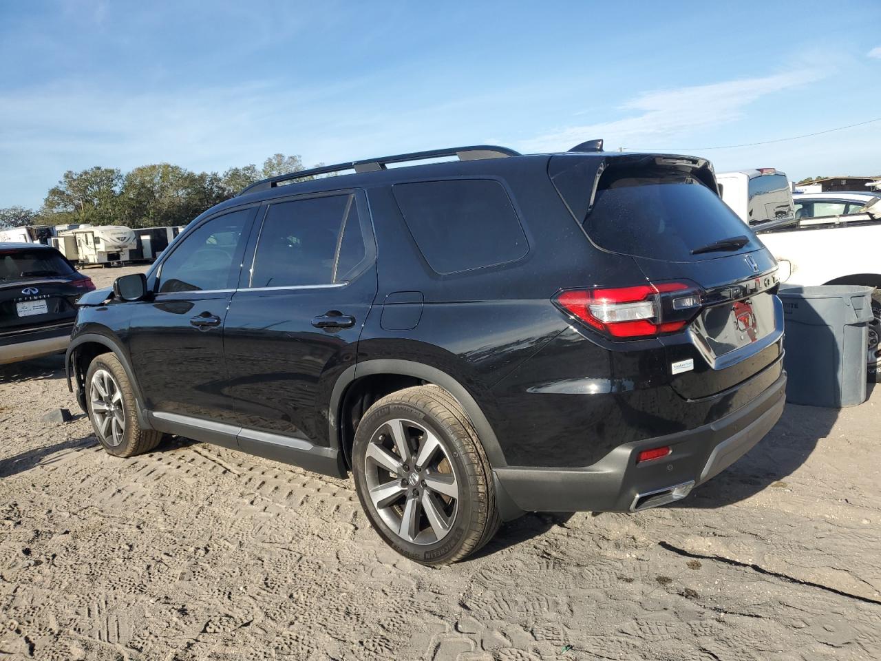 2023 HONDA PILOT TOURING VIN:5FNYG2H77PB006594