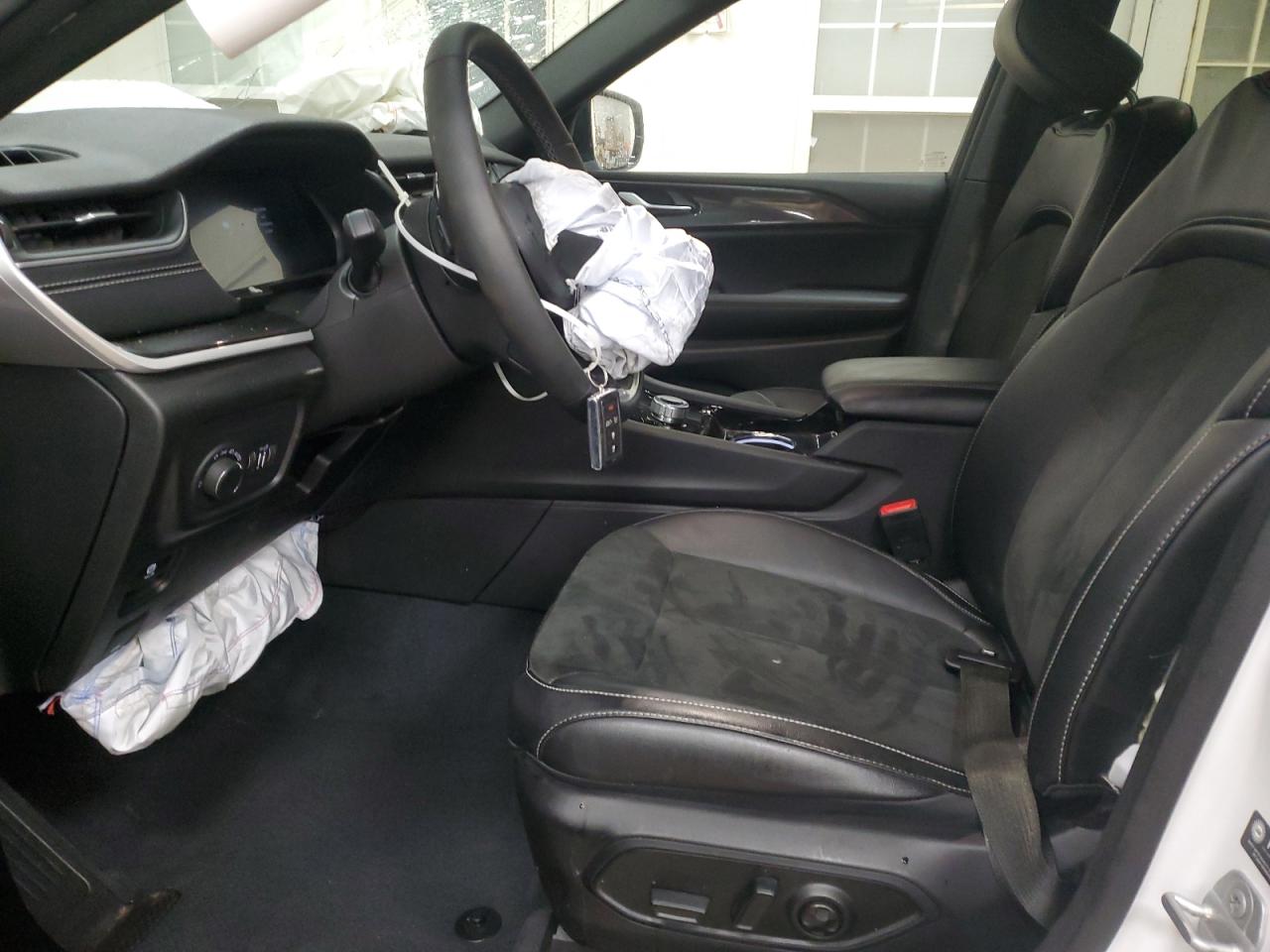 2023 JEEP GRAND CHEROKEE LAREDO VIN:1C4RJHAG4PC538840