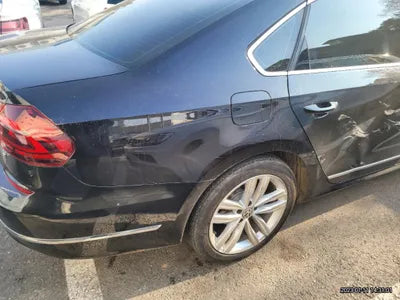 2018 Volkswagen Passat 1VWZZZA3ZJC038480 VIN:1VWZZZA3ZJC038480