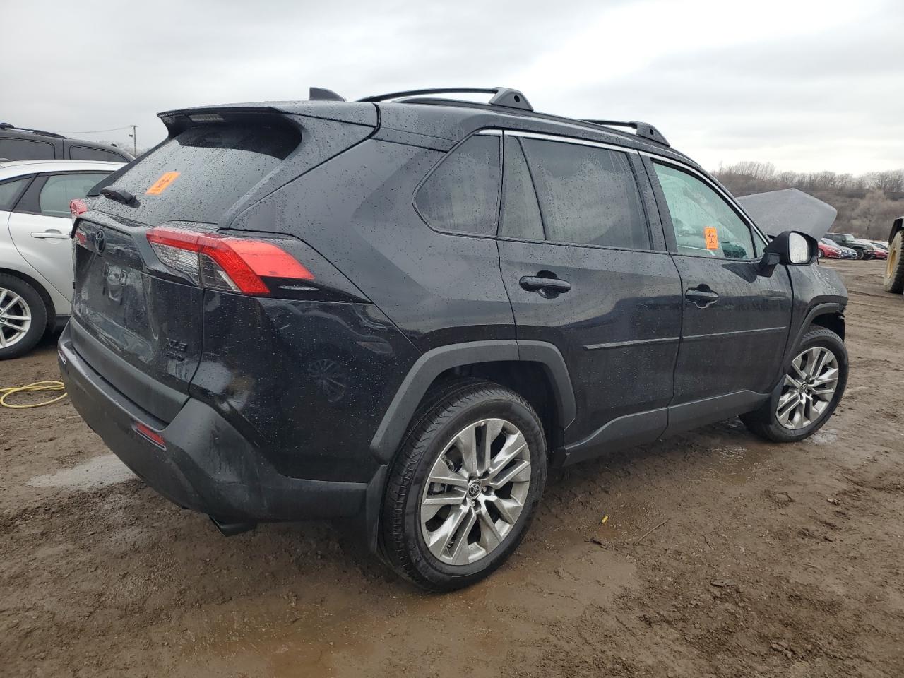 2023 TOYOTA RAV4 XLE PREMIUM VIN:2T3A1RFVXPC353412