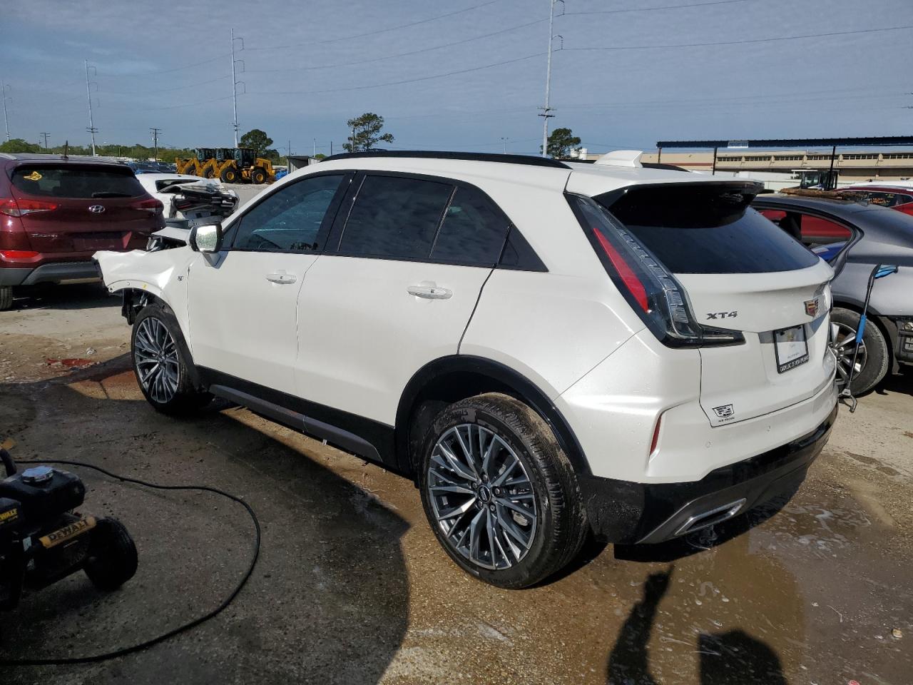 2024 CADILLAC XT4 SPORT VIN:1GYFZER4XRF138832