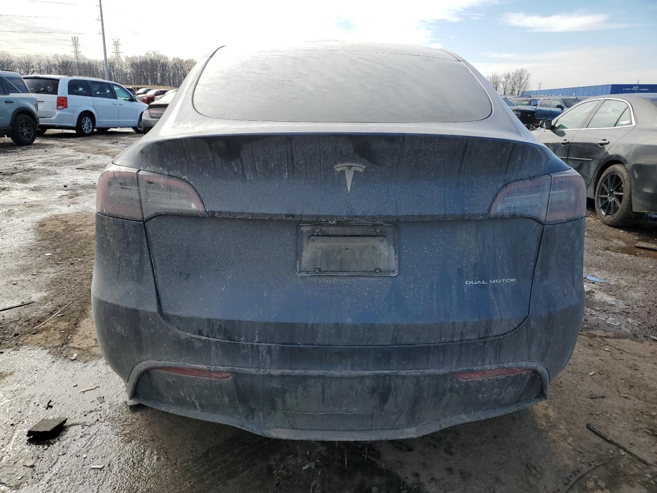 2023 TESLA MODEL Y  VIN:7SAYGDEE4PA090968