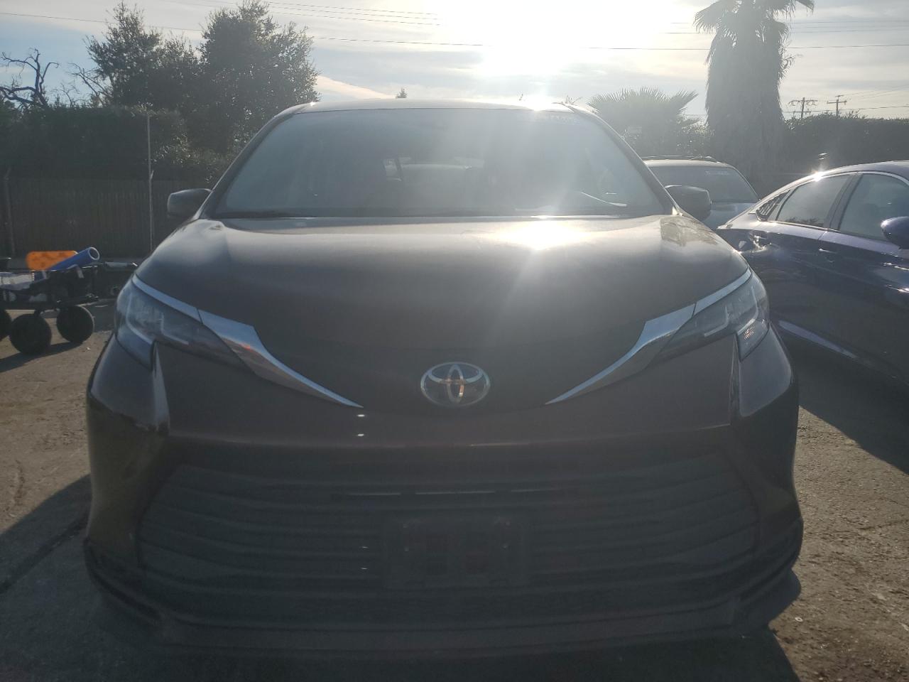 2022 TOYOTA SIENNA LE VIN:5TDKSKFC4NS067186