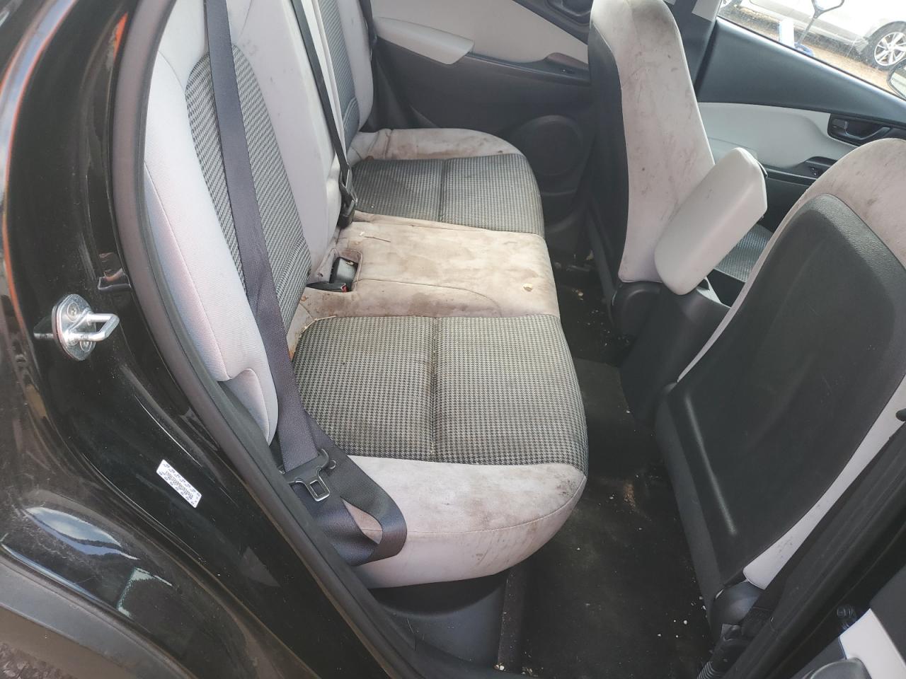 2022 HYUNDAI KONA SEL VIN:KM8K22AB9NU820068