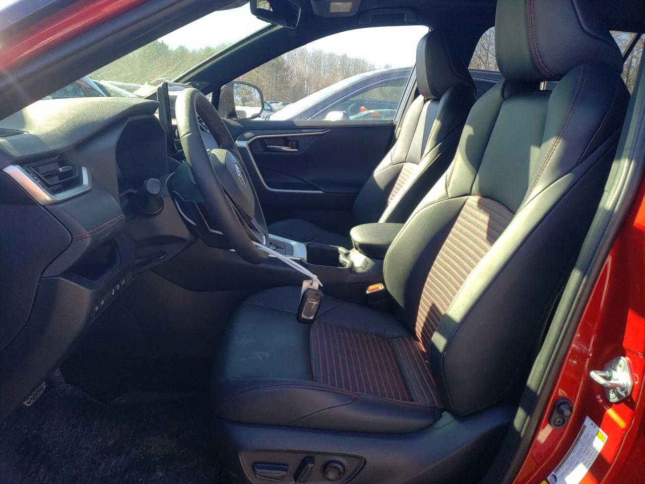 2024 TOYOTA RAV4 PRIME XSE VIN:JTMEB3FV8RD196084