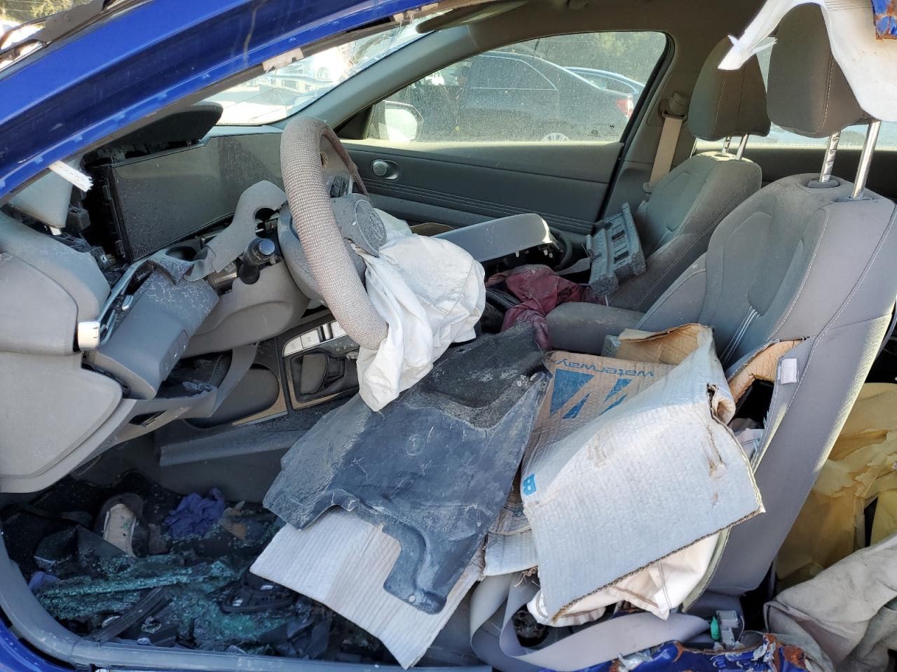 2023 HYUNDAI ELANTRA SEL VIN:5NPLS4AG4PH109679