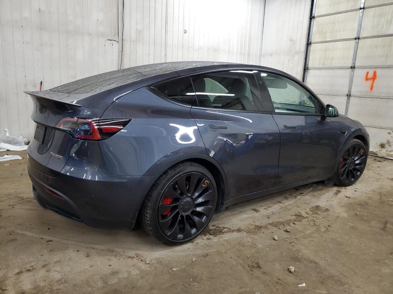 2023 TESLA MODEL Y  VIN:7SAYGDEF1PF865044
