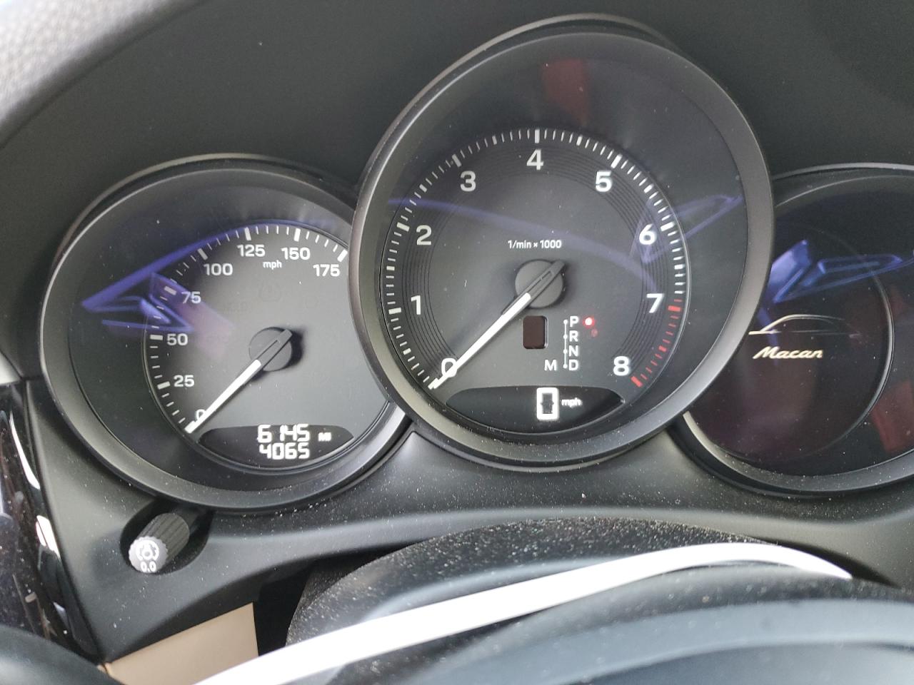 2024 PORSCHE MACAN BASE VIN:WP1AA2A54RLB05772
