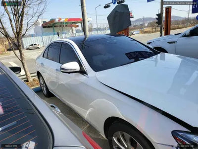 2019 Mercedes-Benz E 300 WDDZF4KB2KA641844 VIN:WDDZF4KB2KA641844