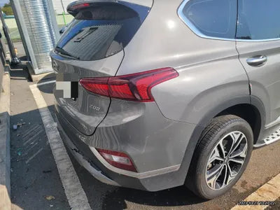 2018 Hyundai Santa FE VIN: