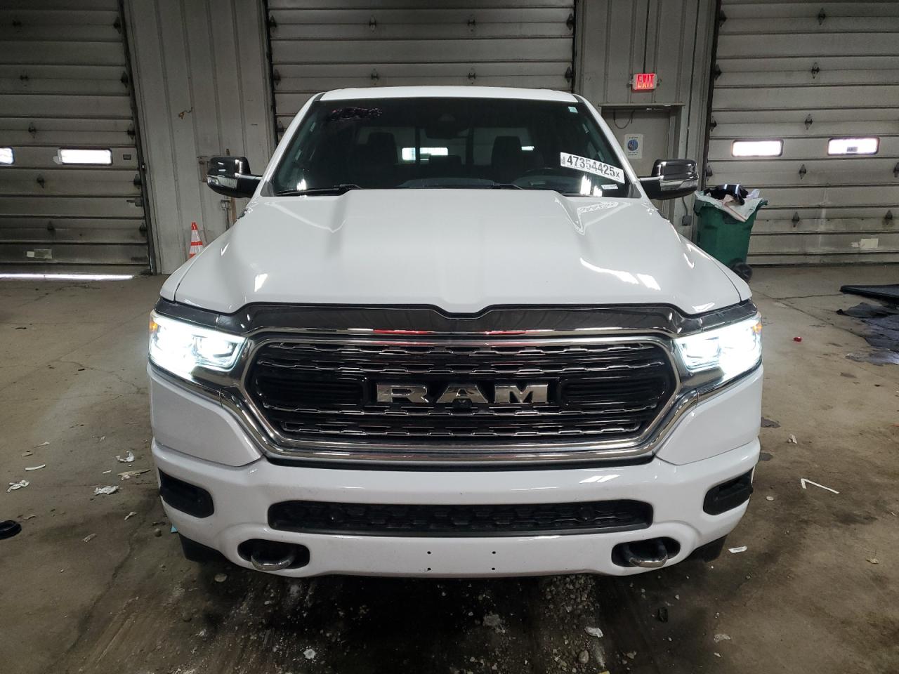2022 RAM 1500 LIMITED VIN:1C6SRFHT4NN163915