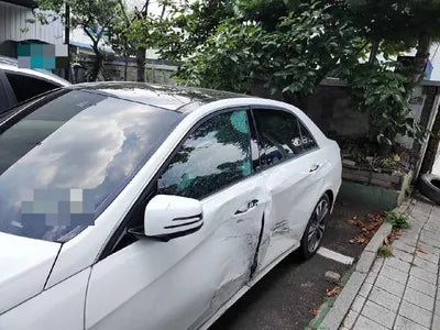 2015 Mercedes-Benz E 220 VIN: