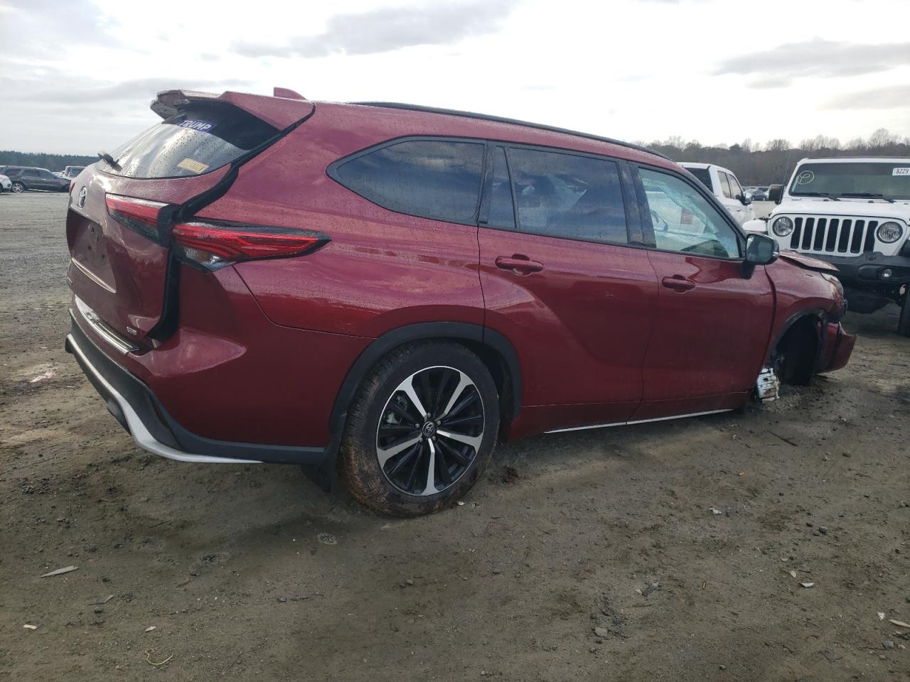 2022 TOYOTA HIGHLANDER XSE VIN:5TDLZRAH4NS101008