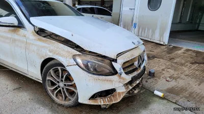 2015 Mercedes-Benz C 220 VIN: