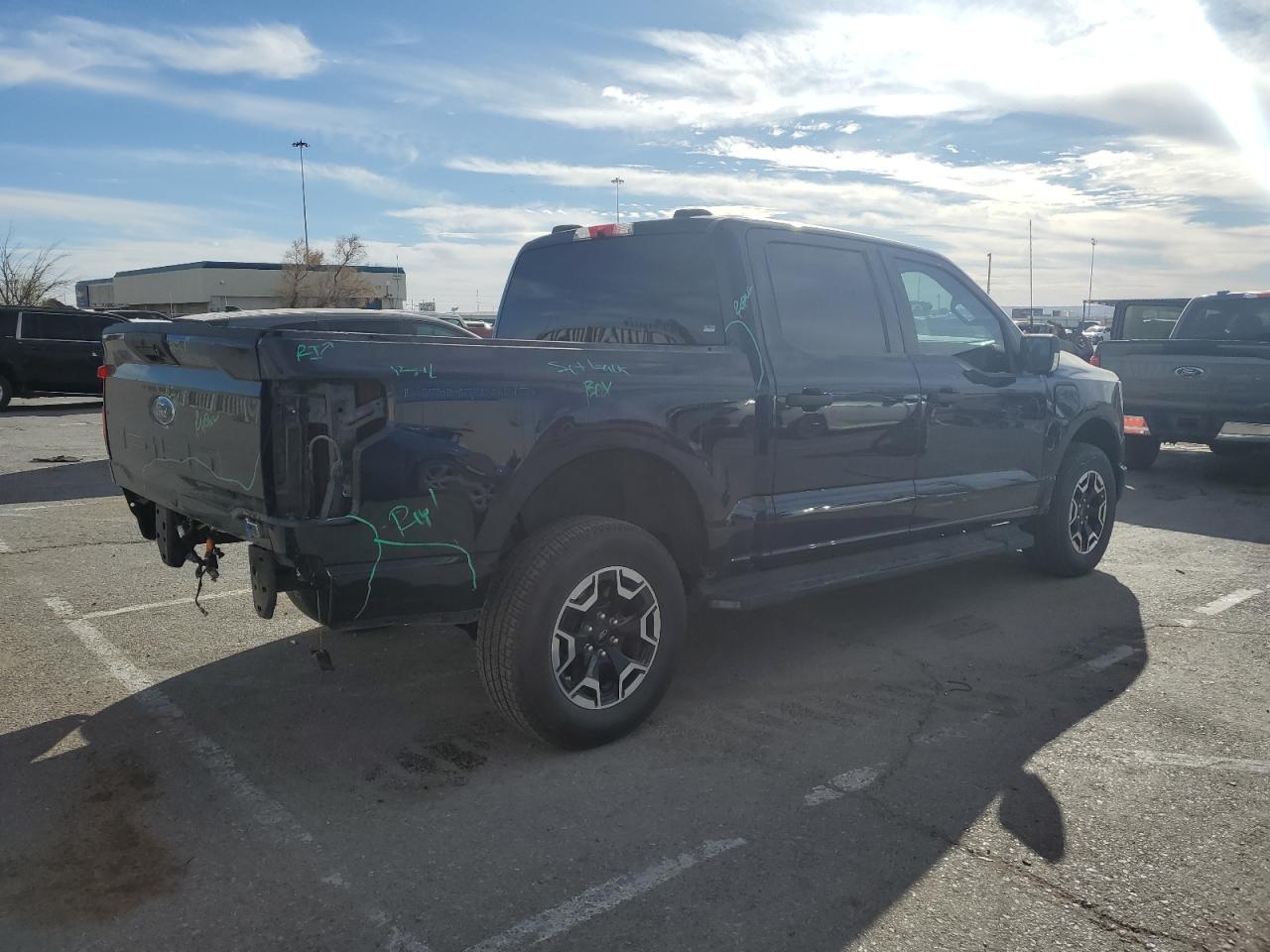 2023 FORD F150 LIGHTNING PRO VIN:1FTVW1EL4PWG34464