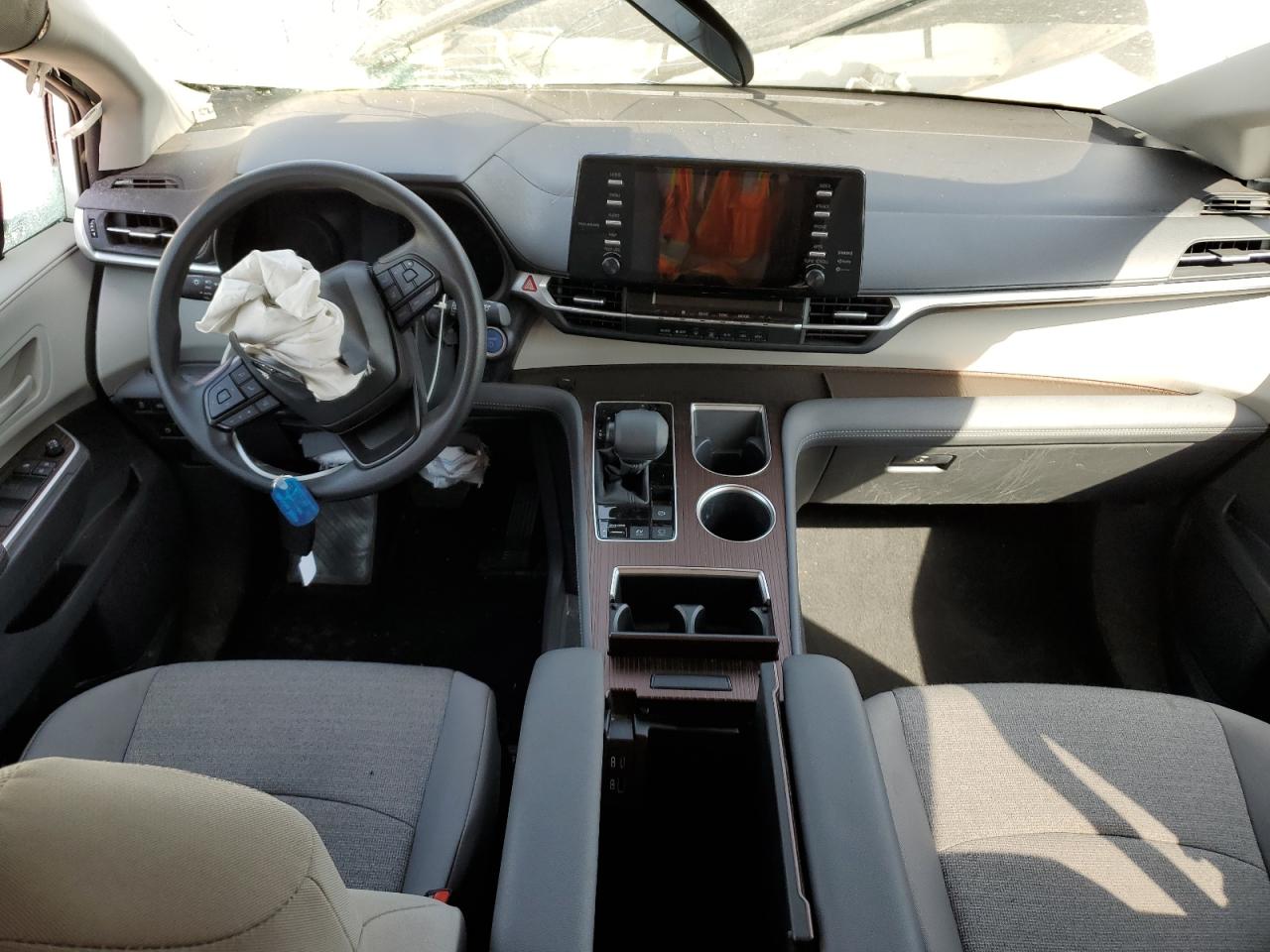 2024 TOYOTA SIENNA LE VIN:5TDKRKECXRS190669