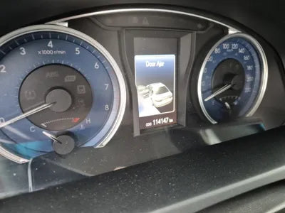 2016 Toyota Camry VIN: