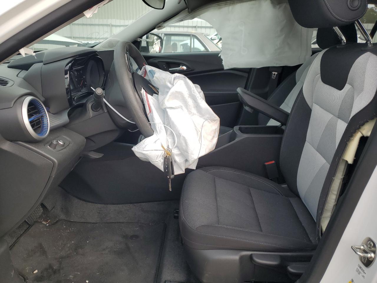 2024 CHEVROLET TRAX LS VIN:KL77LFE26RC205155