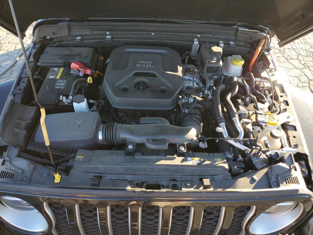 2022 JEEP WRANGLER UNLIMITED SAHARA 4XE VIN:1C4JJXP62NW279220