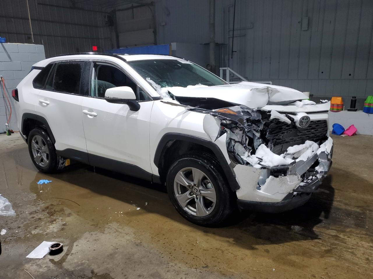 2024 TOYOTA RAV4 XLE VIN:2T3P1RFVXRC459730