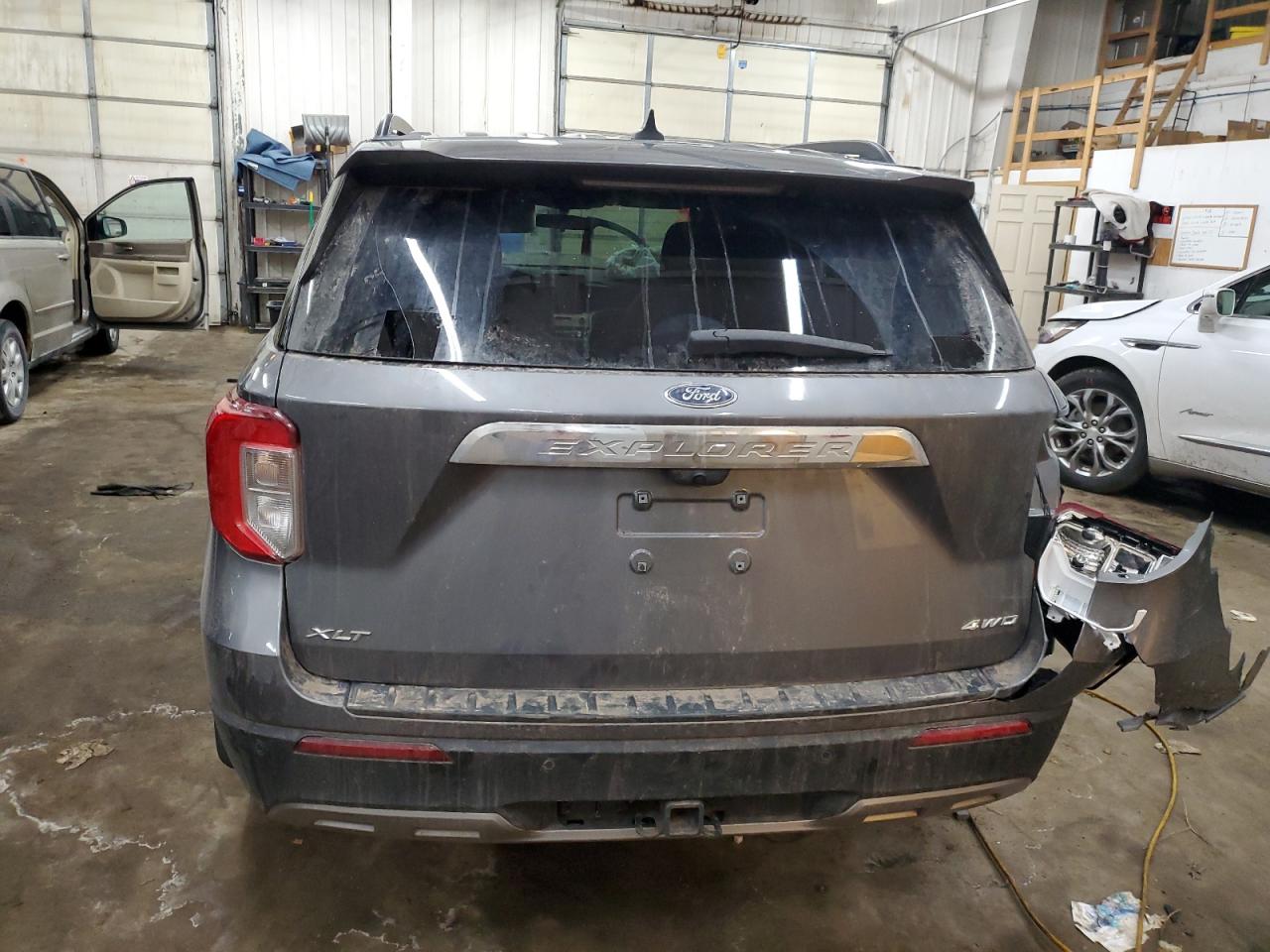 2022 FORD EXPLORER XLT VIN:1FMSK8DH7NGA22962