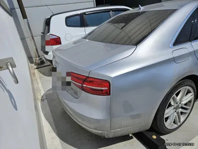 2015 Audi A8 WAUZZZ4H9FN026557 VIN:WAUZZZ4H9FN026557