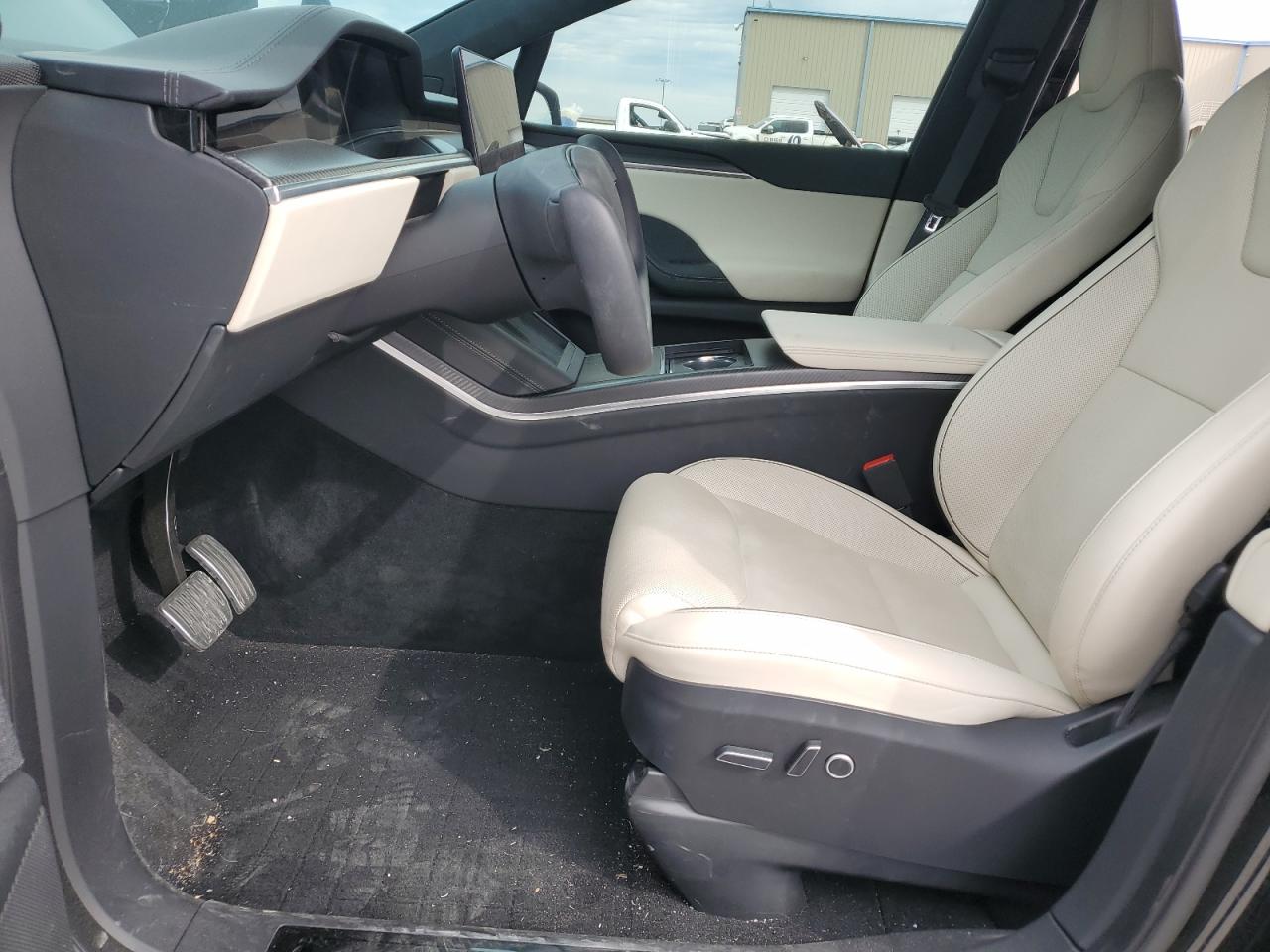 2022 TESLA MODEL X  VIN:7SAXCBE66NF333684