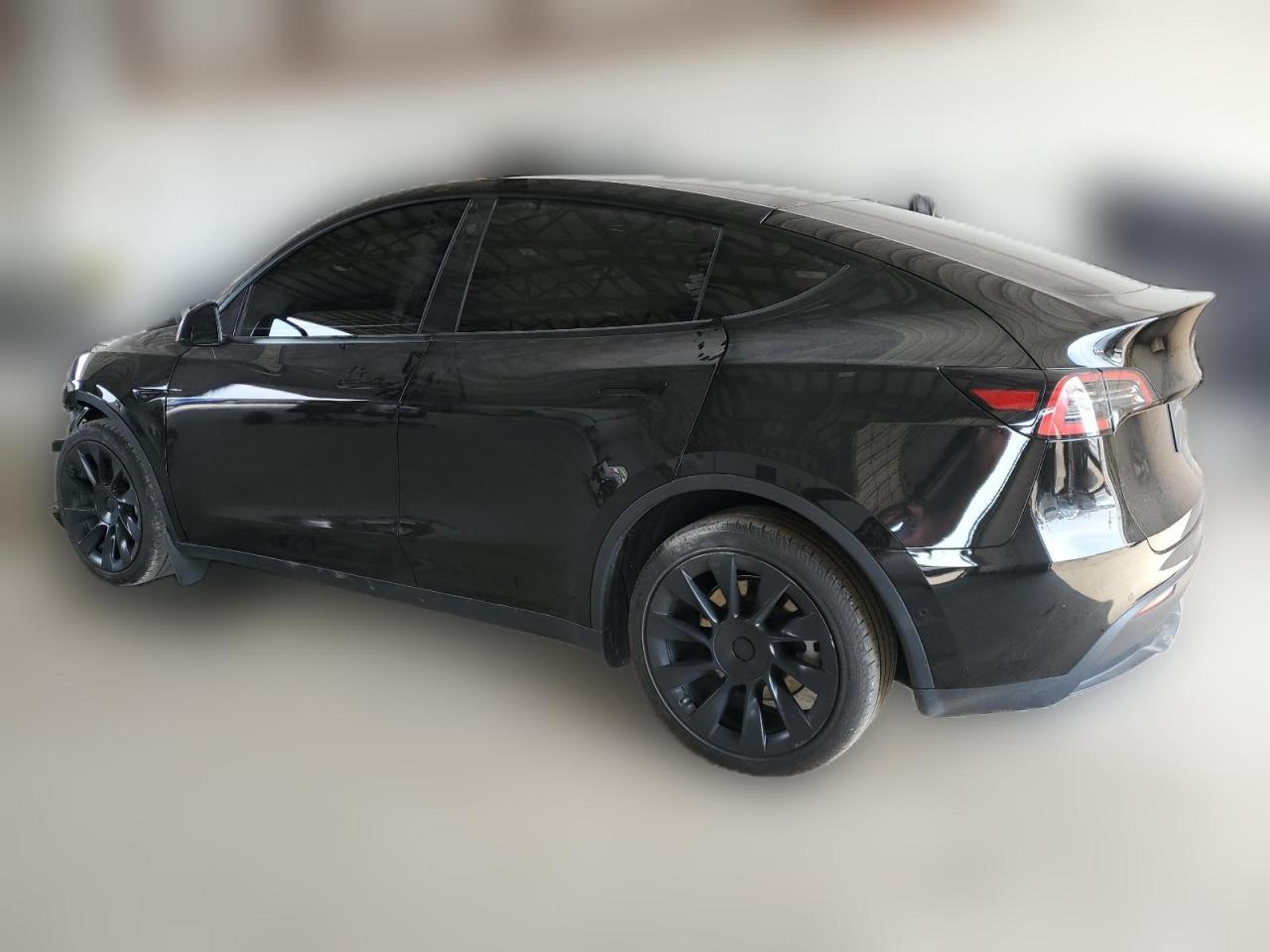 2022 TESLA MODEL Y  VIN:7SAYGDEE3NF371756