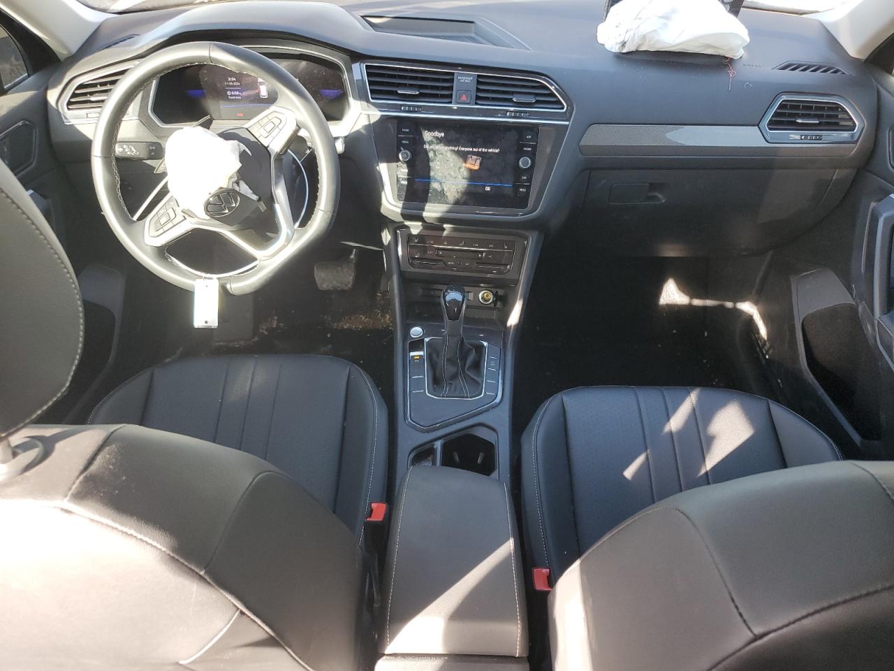 2023 VOLKSWAGEN TIGUAN SE VIN:3VV3B7AX5PM138251