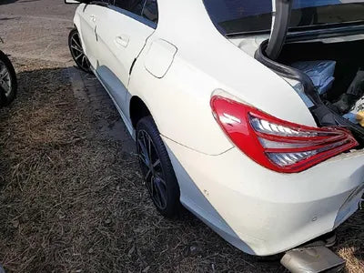 2015 Mercedes-Benz CLA 200 WDDSJ0CB8FN223021 VIN:WDDSJ0CB8FN223021