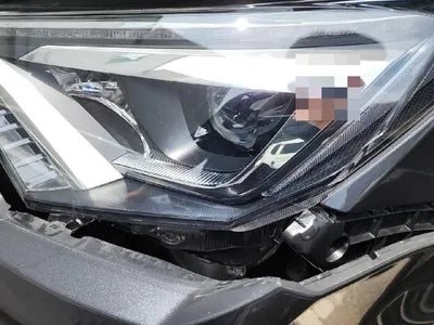 2017 Toyota RAV4 VIN: