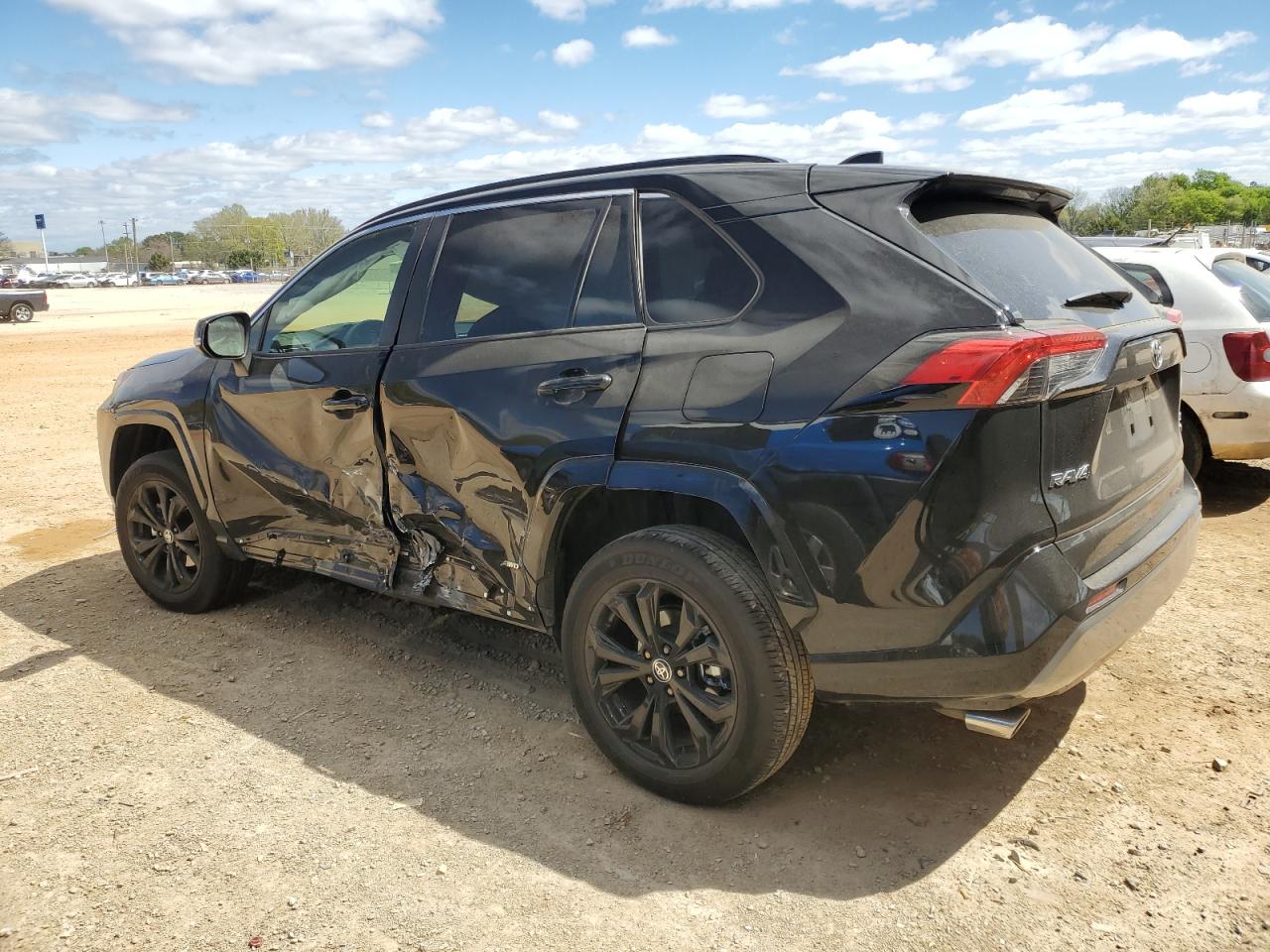 2023 TOYOTA RAV4 SE VIN:JTM16RFV3PJ032584