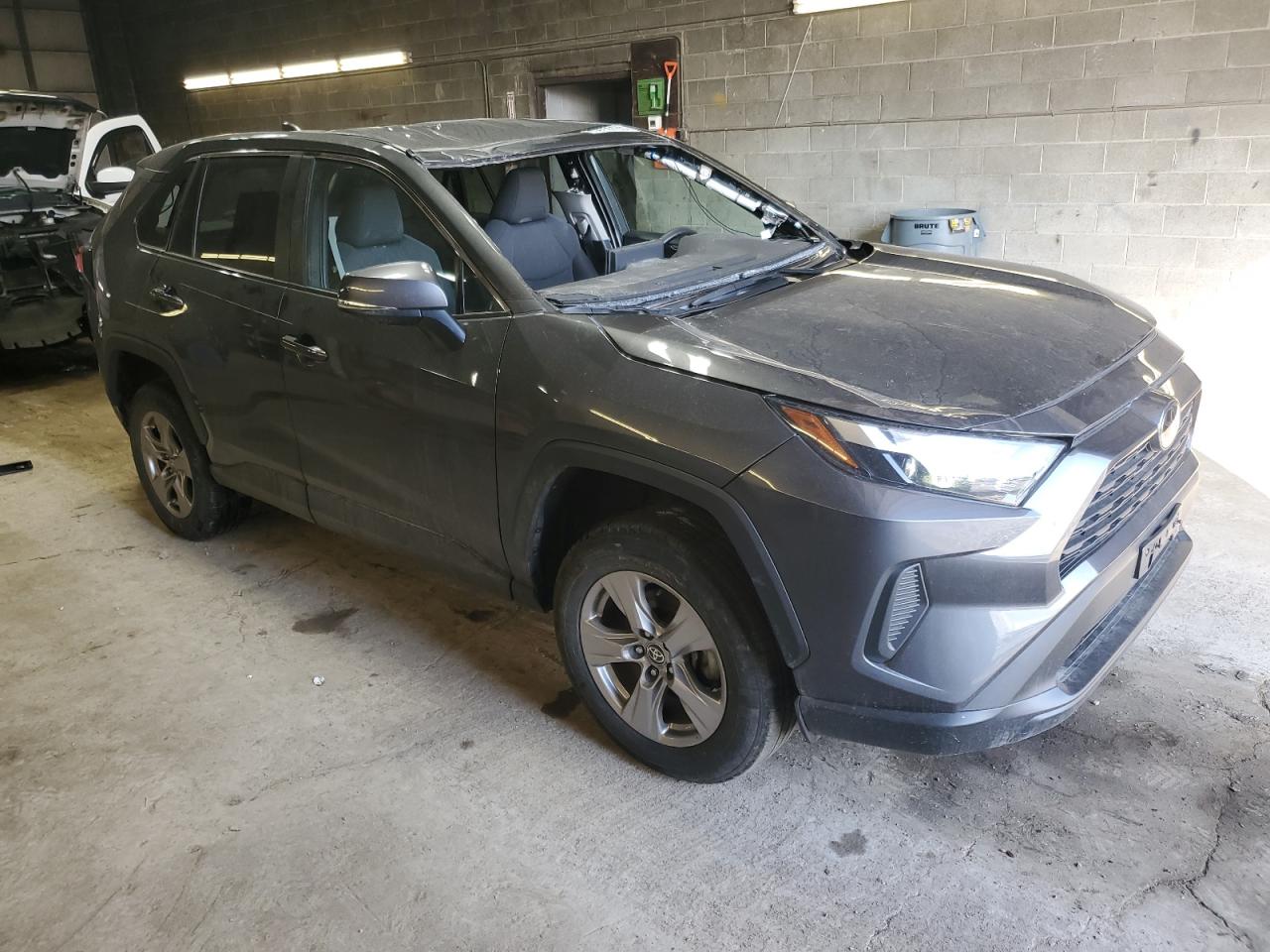 2023 TOYOTA RAV4 XLE VIN:2T3P1RFV1PW332747