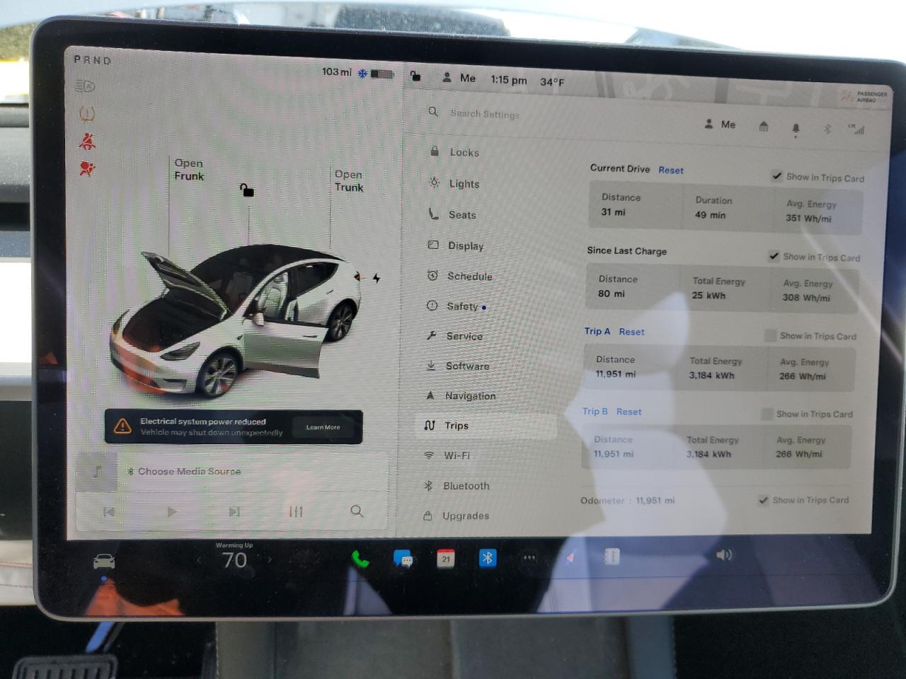 2022 TESLA MODEL Y  VIN:7SAYGDEE2NF339753