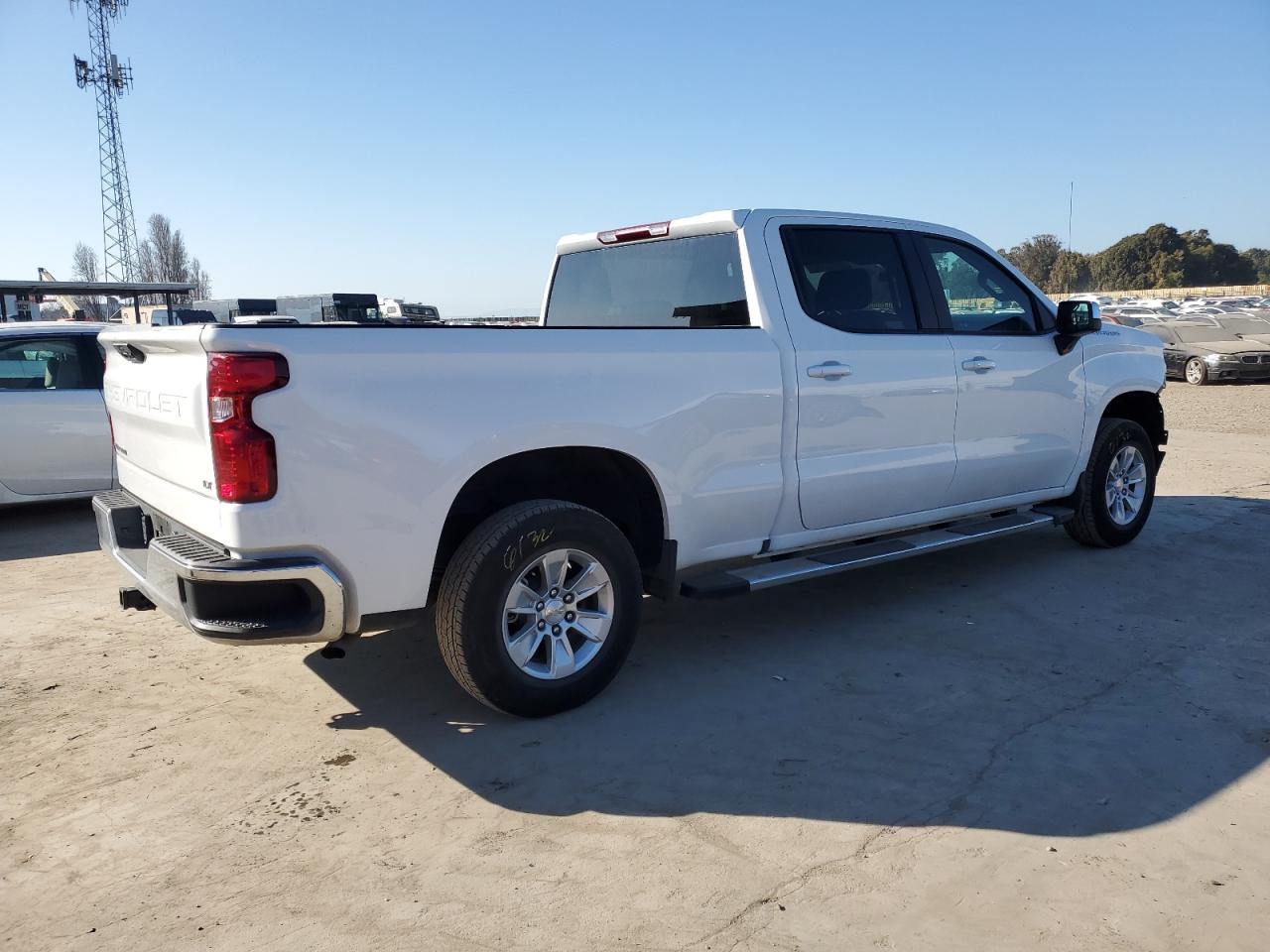 2024 CHEVROLET SILVERADO K1500 LT VIN:1GCUDDED7RZ176142
