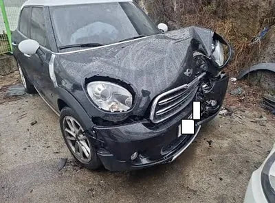 2016 MINI Countryman WMWXD5109GWU10086 VIN:WMWXD5109GWU10086