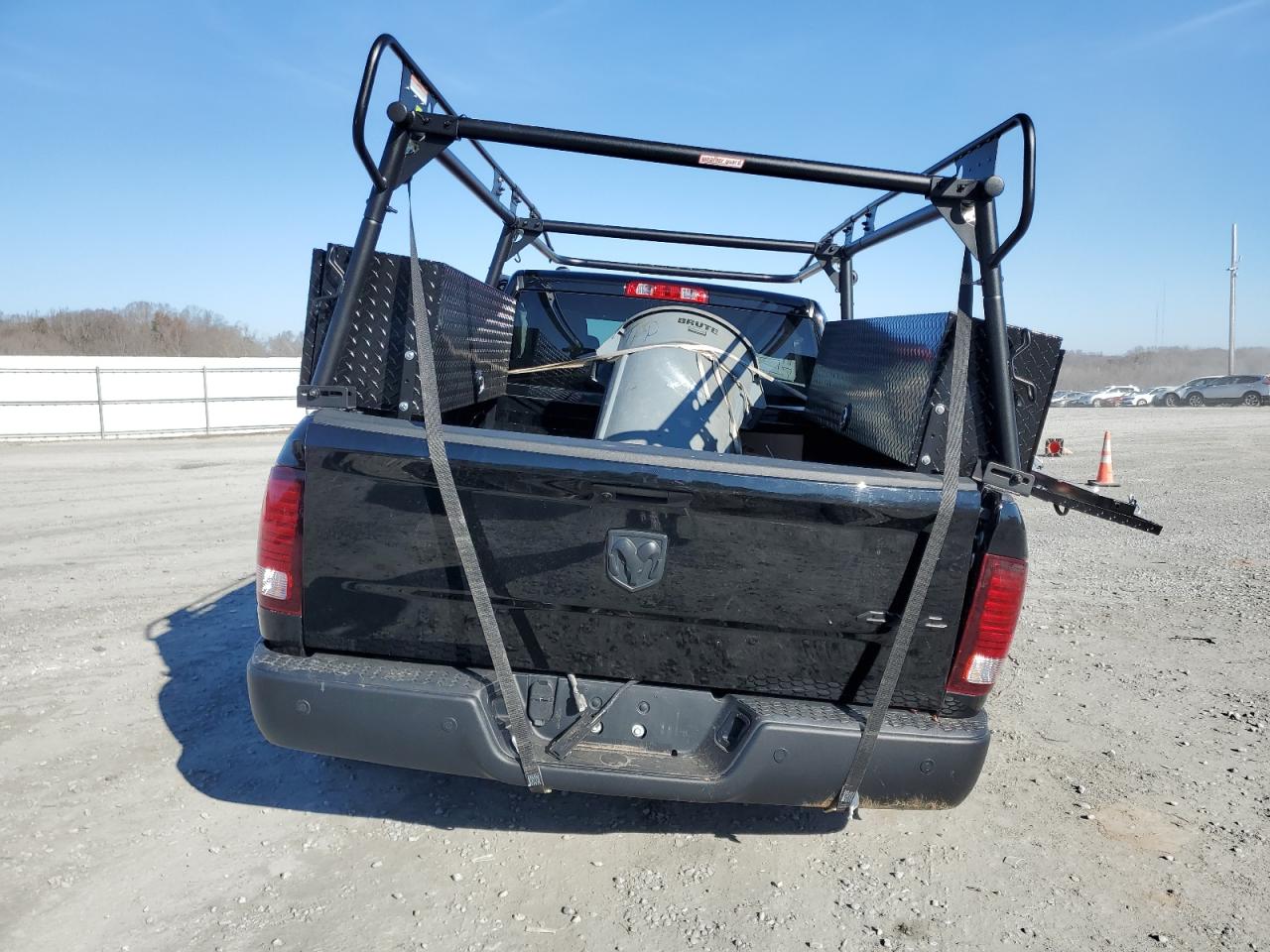 2022 RAM 1500 CLASSIC SLT VIN:1C6RR7GG7NS156550