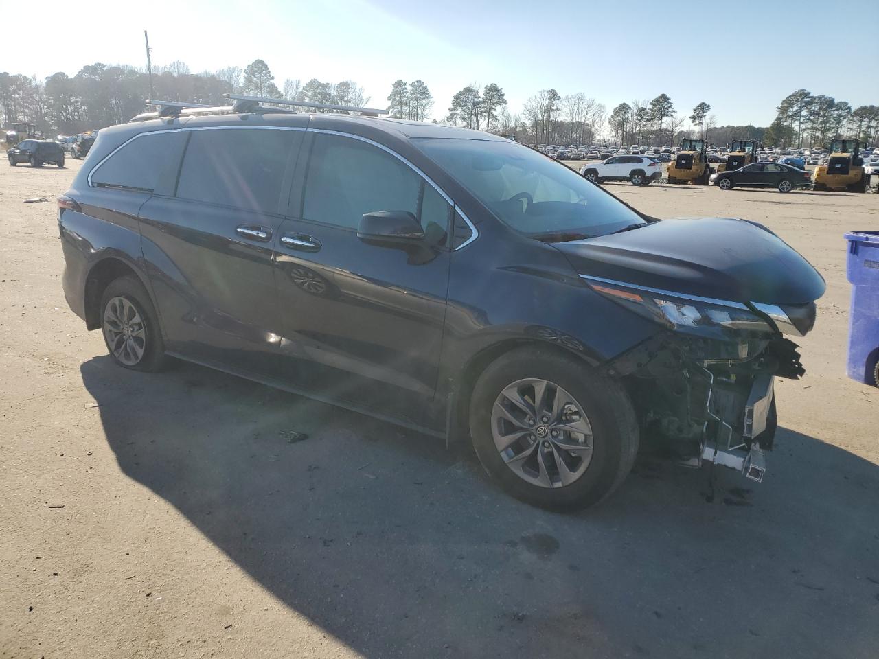 2024 TOYOTA SIENNA XLE VIN:5TDYRKEC3RS185324