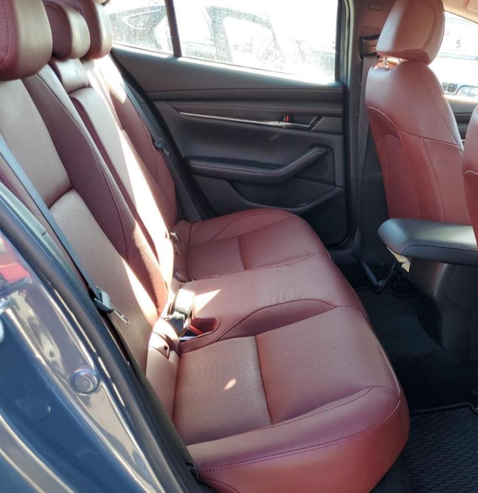 2023 MAZDA 3 PREFERRED VIN:3MZBPACM3PM352289