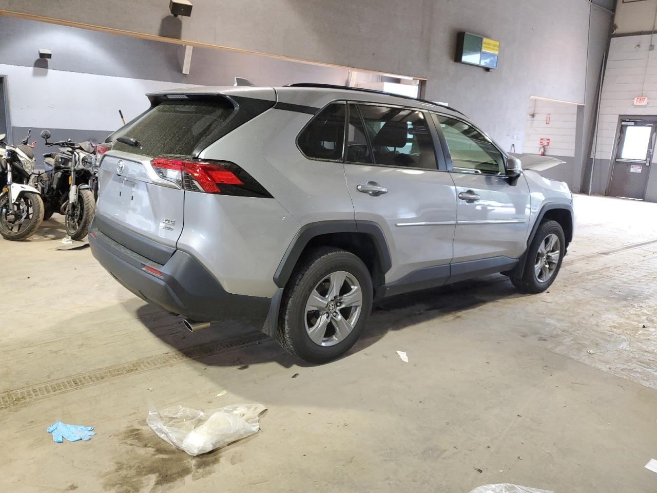 2023 TOYOTA RAV4 XLE VIN:JTMP1RFV2PD094937