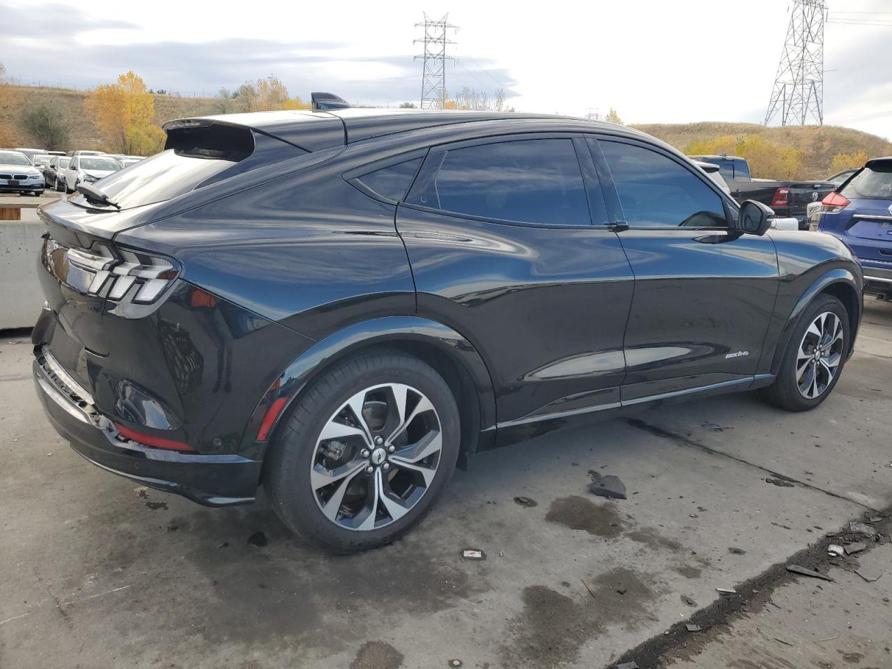 2022 FORD MUSTANG MACH-E PREMIUM VIN:3FMTK3SS3NMA57204