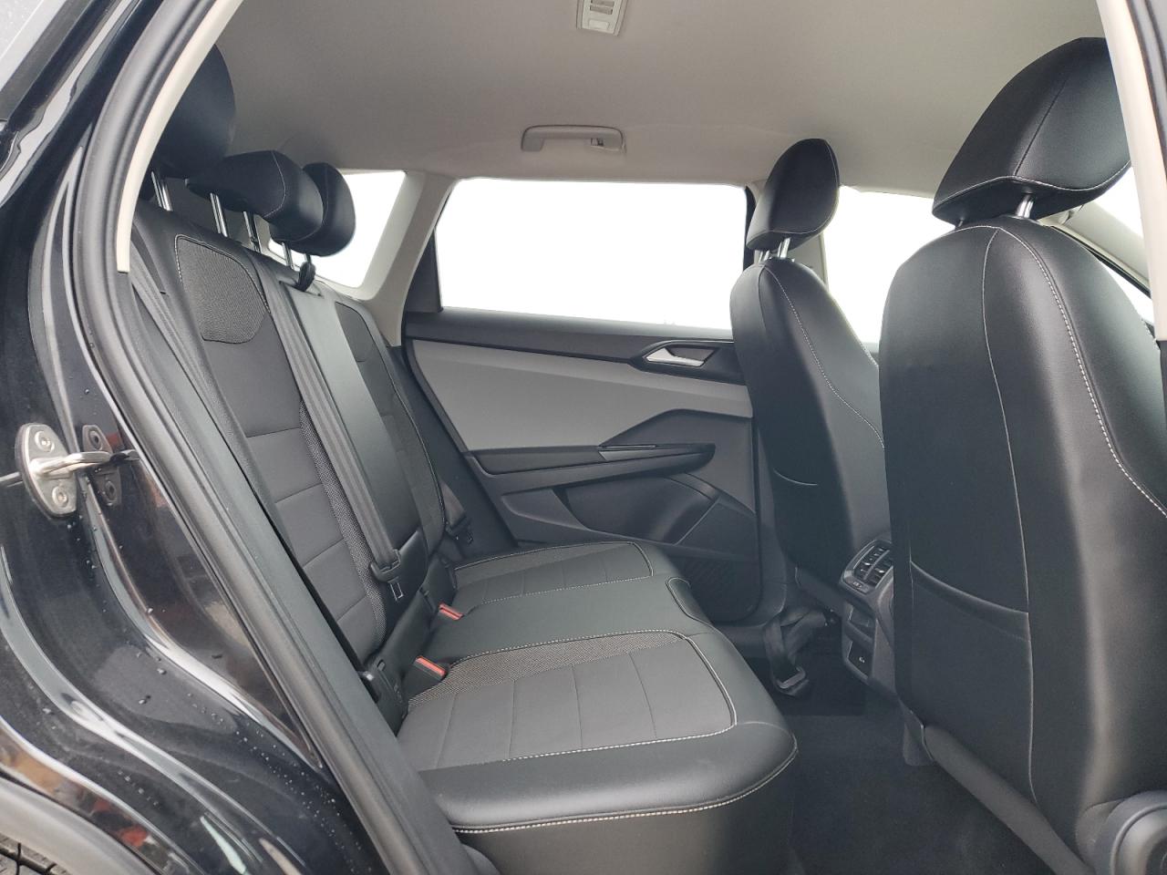 2022 VOLKSWAGEN TAOS SE VIN:3VVWX7B29NM042198