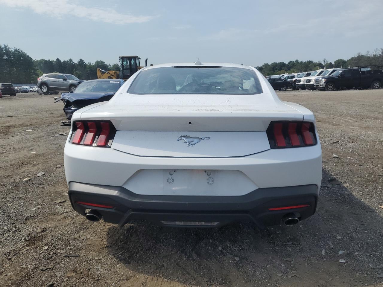 2024 FORD MUSTANG  VIN:1FA6P8TH0R5121915